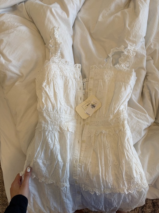 GAP White Eyelet Maxi Dress with Smocked Bodice x Doen - Picture 2 of 5